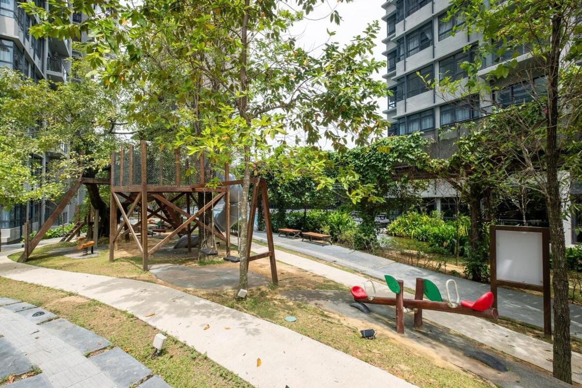 Animal World Kids Slides Astoria Ampang 4br 12pax Pangsapuri Kuala Lumpur